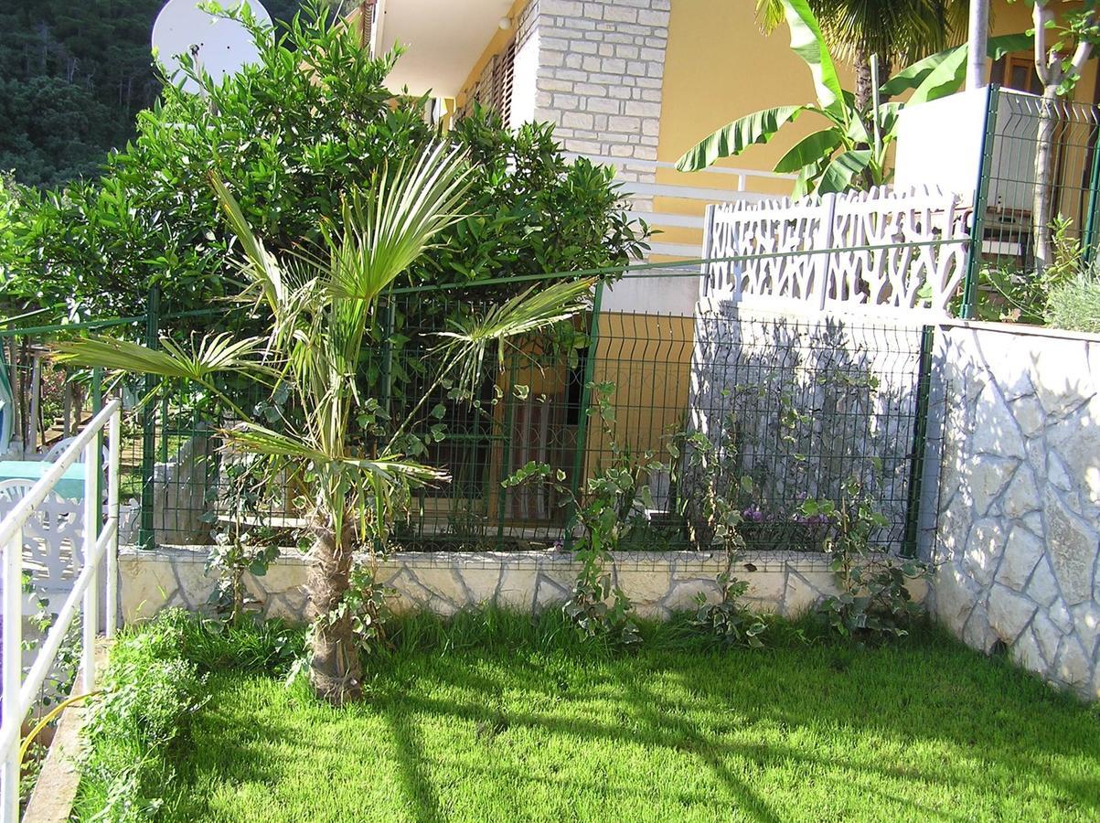 Apartments Villa Adria Rabac Exterior foto