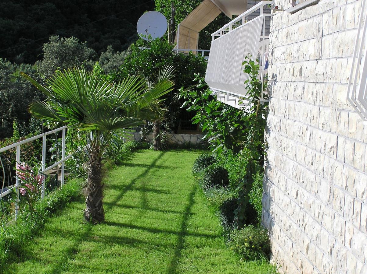 Apartments Villa Adria Rabac Exterior foto